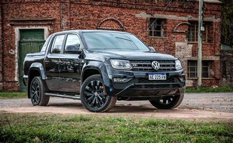 Test Drive Volkswagen Amarok V Cv Black Style X