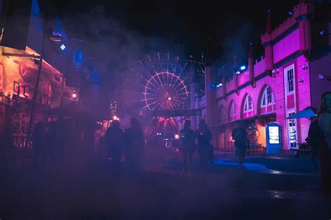 Go On An Exciting Late Night Adventure With Luna Park In The Dark