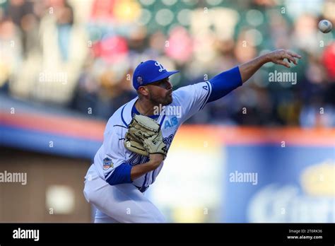 Los Tigres Del Licey Relief Pitcher Steve Moyers 50 Throws During The