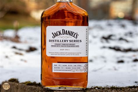 Jack Daniel’s Distillery Series Selection #10 Pecan Wood Finish Review ...