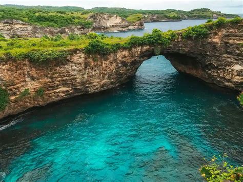 Explore The Wonderful Uniqueness of Broken Beach Nusa Penida - IndonesiaJuara