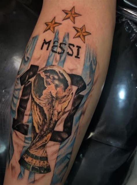 Pin By Eze Perdome On Guardado R Pido In Messi Tattoo Leg