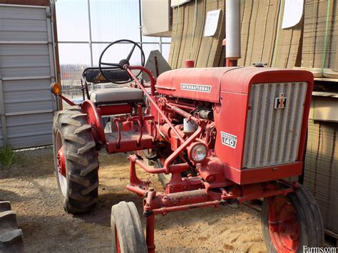 International Harvester cultivating tractor for Sale | Farms.com