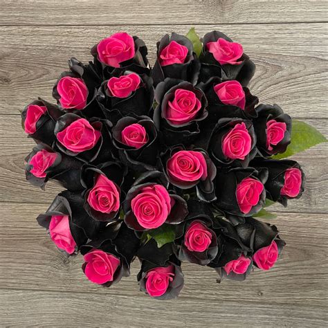 Black & Pink Roses Bouquet | Roses Delivery – Rosaholics