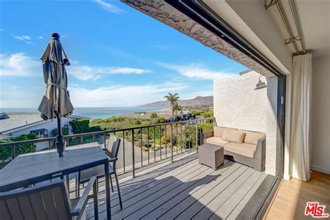 5 Waterfront Homes for Sale in California - Haven Lifestyles