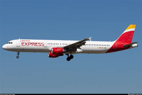 EC JDM Iberia Express Airbus A321 213 Photo By Gerrit Griem ID