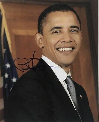 President Barack Obama Signed 8 5 X 11 Color Photo Collectible