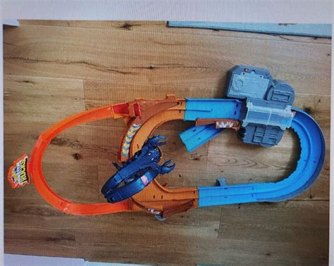 Hot Wheels Rennbahn Gebraucht in Wil SG für CHF 24 mit Lieferung auf Ricardo kaufen