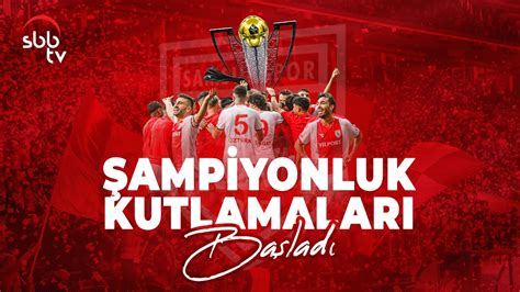 Şampiyon Samsunspor a efsane kutlama Cumhuriyet Meydanı yanıyor