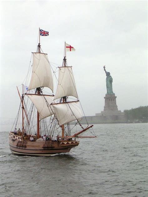 Godspeed Replica Of One Of The Three Ships That Founded The Jamestown