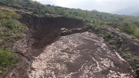 MOP avanza trabajos de 19 reservorios en el volcán Chaparrastique