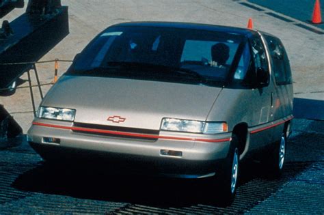 Chevrolet Lumina Apv 1989 1990 1991 1992 минивэн 1 поколение