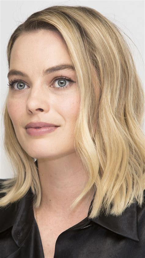 Celebrity Margot Robbie Blue Eyes Australian Blonde Actress X Phone HD Wallpaper
