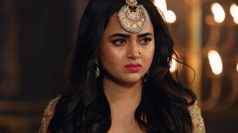 Watch Naagin Bengali Season Episode Prarthana Caught In The