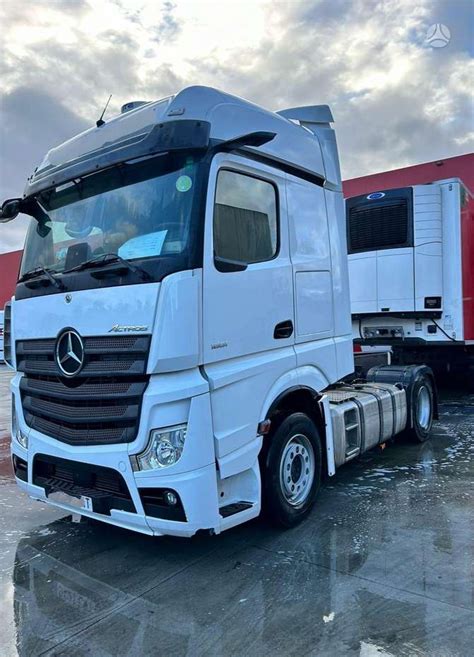 Mercedes Benz Actros Retarder Adr Miegamosios Vietos M