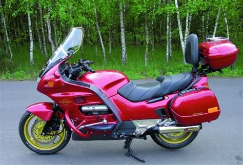 Review Of Honda ST 1100 Pan European 2001 Pictures Live Photos