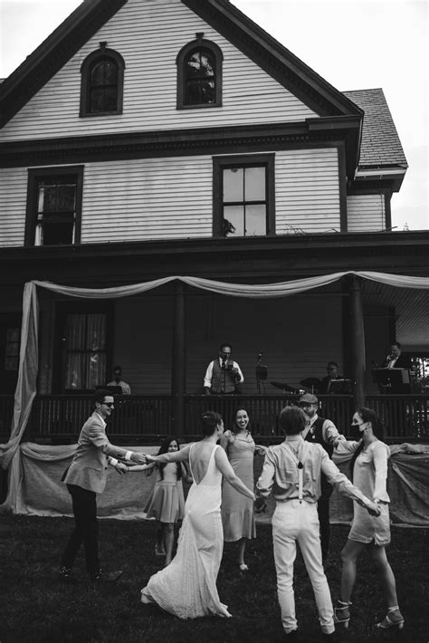 Jen Lee Light - Quimper Events Collective