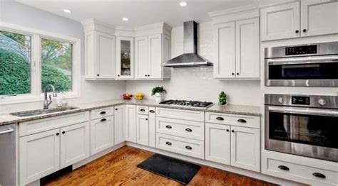 Custom Kitchen Cabinets Vs Semi Custom Kitchen Cabinets Cc