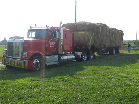 First Contact Logistics When It Comes To Moving Hay