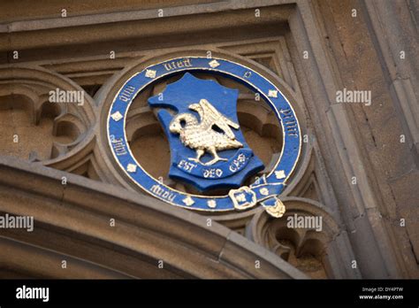 Crest corpus christi college oxford hi-res stock photography and images ...