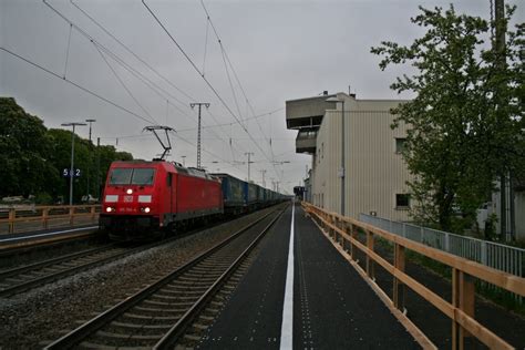 Mit Einem Klv Zug In Richtung Der Schweiz Am Morgen Des