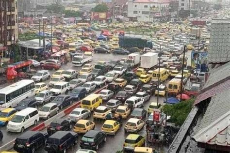 Ph Nom Ne Embouteillage Kinshasa Quelles Sont Les Solutions