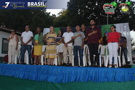 Prefeitura Realiza Desfile Cívico Em Alusão Aos 200 Anos De