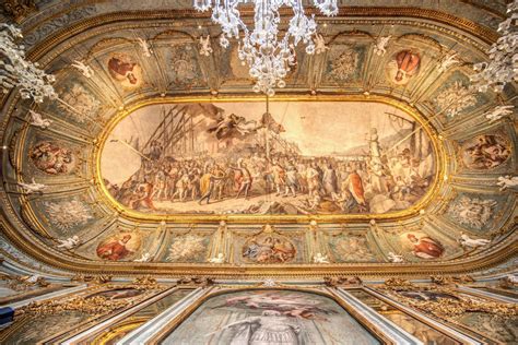 Palazzo Doria Dangri Galleria Degli Specchi Storie Di Napoli