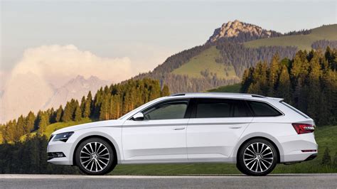 Prova Su Strada Skoda Superb Wagon 2016 Motorbox