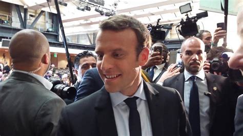 Chi è Emmanuel Macron il candidato che andrà al ballottaggio con la Le