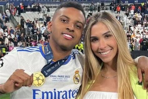 Namorada Termina Rodrygo Na V Spera Da Estreia Do Brasil