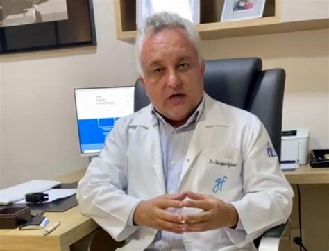 Dr Giuseppe Figliuolo Especialista Em Urologia Oncologia E