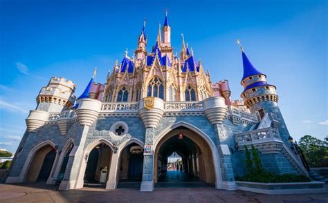 Cinderella castle suite tour photos – Artofit