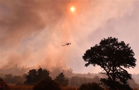 California Wildfires Update: Yellow Fog Warning Issued for Bay Area