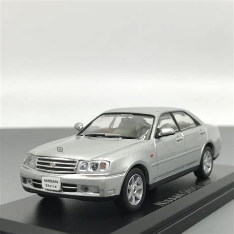 【傷や汚れあり】日産 グロリア 2001 143 国産名車 コレクション アシェット Nissan Gloriaの落札情報詳細 ヤフオク