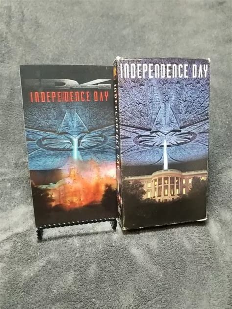 INDEPENDENCE DAY VHS 1996 Will Smith Jeff Goldblum W 3D Insert 4