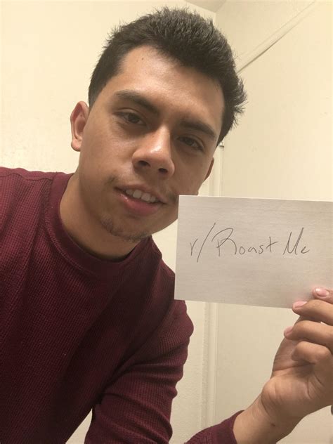 Roast me. Pls no hairline jokes. Thank you. : r/RoastMe