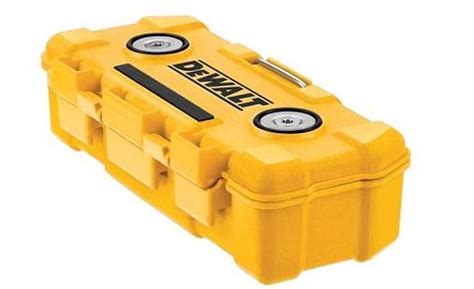 Dewalt Tough Case magnetic storage case review and giveaway