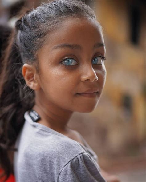 Ce Photographe Immortalise Des Enfants Aux Yeux Exceptionnellement