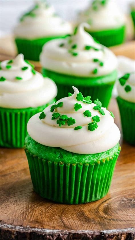 Green Velvet Cupcakes St Patricks Day Mama Needs Cake®