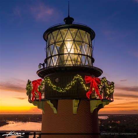 Jupiter Lighthouse Christmas Decoration 2019 | HDR Photography by ...