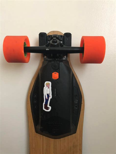 Yes, that is the yodeling Walmart kid : r/boostedboards