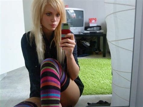 Teen Mirror Selfies Tumblr Kza H FSRh Qbosrwo Porn Pic