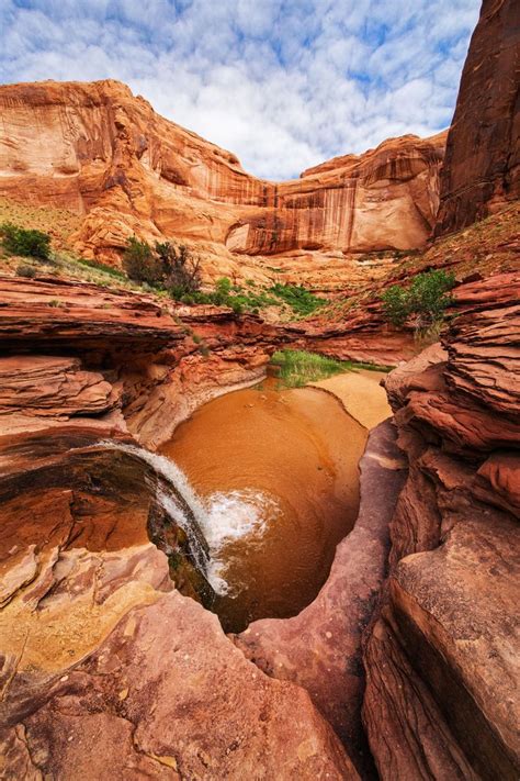 Slot Canyon Monument Valley