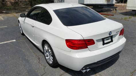 2011 BMW 328i Base Coupe 2-Door 3.0L Sport Package M Package Carbon Fiber Loaded