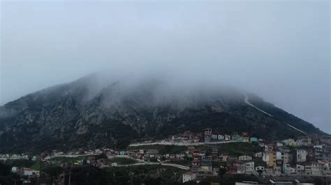 Jacobina amanhece coberta por muita neblina e cartões postais ganham