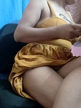 Simran Naked Stripping On Cam For Live Sex Video Chat Inthecrack