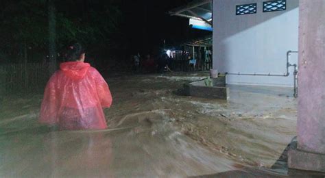 Hujan Deras Sejumlah Wilayah Di Gorontalo Dilanda Banjir Gopos Id