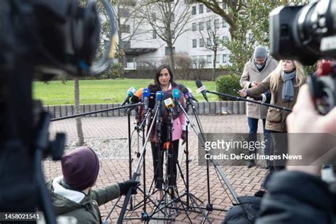 24 Anita Anand (Journalist) Stock Photos, High-Res Pictures, and Images - Getty Images