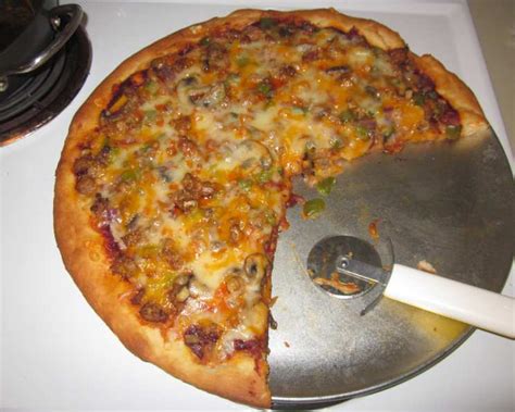 Supreme Sausage Pizza Recipe - Food.com